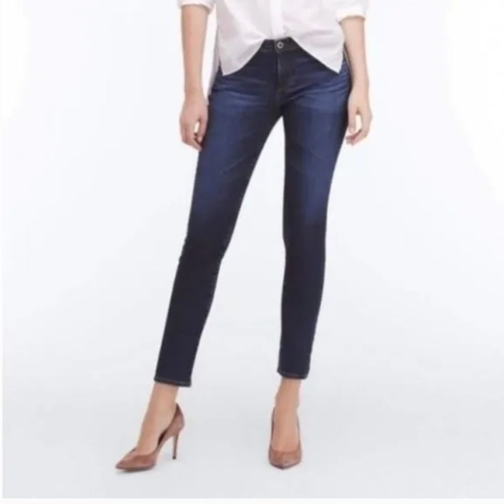 AG "The Stilt" Mid-Rise Cigarette Leg Jeans, 29R